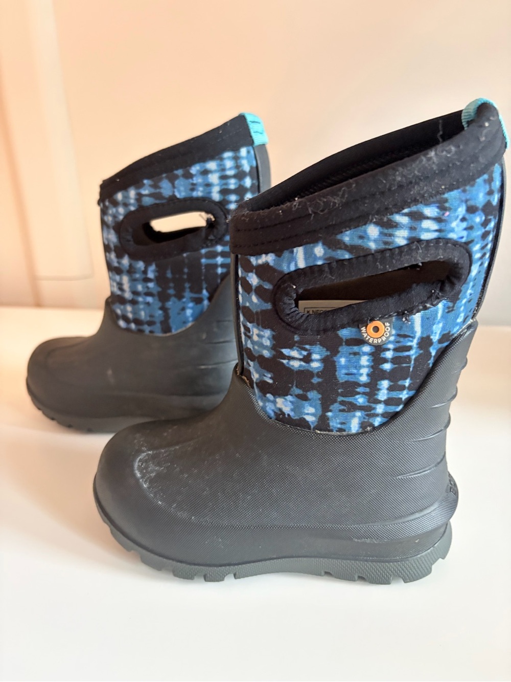 Bogs Winter Boot - Picture 4 of 7